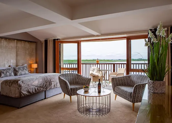 Wineport Lodge